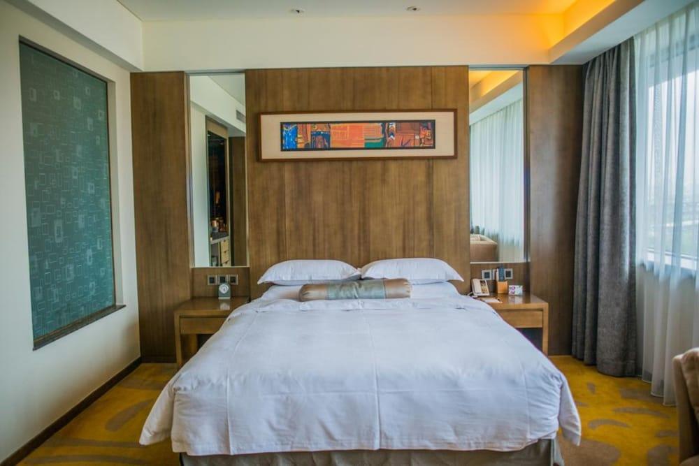 Gleetour Maya Hotel Wuhan Zewnętrze zdjęcie