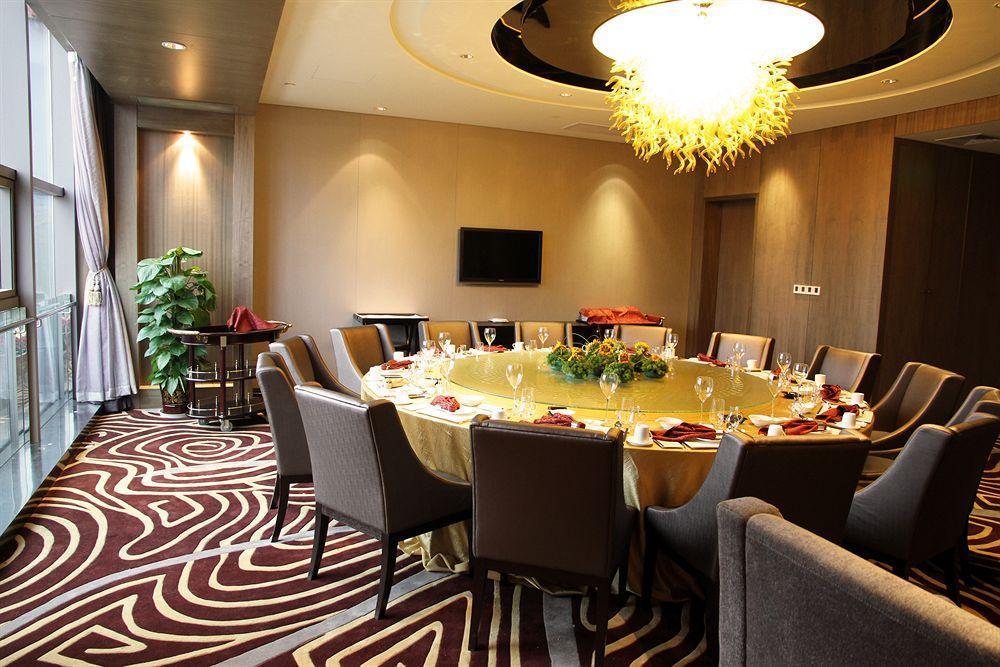 Gleetour Maya Hotel Wuhan Zewnętrze zdjęcie