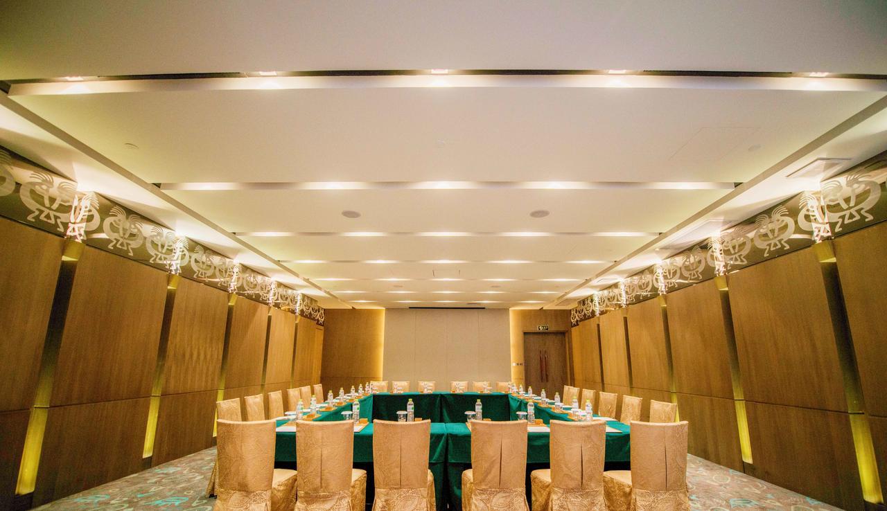 Gleetour Maya Hotel Wuhan Zewnętrze zdjęcie