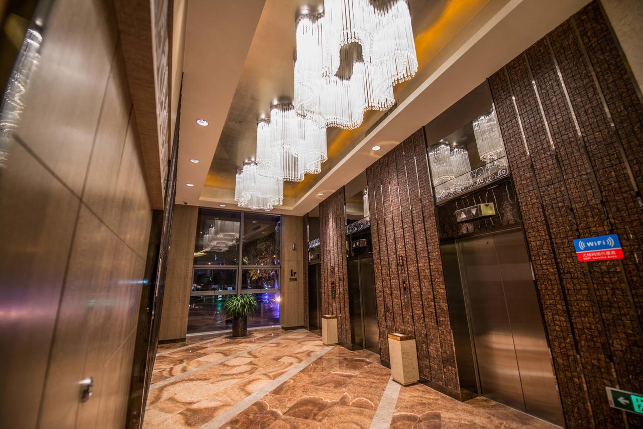 Gleetour Maya Hotel Wuhan Zewnętrze zdjęcie