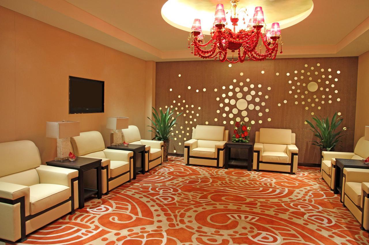 Gleetour Maya Hotel Wuhan Zewnętrze zdjęcie