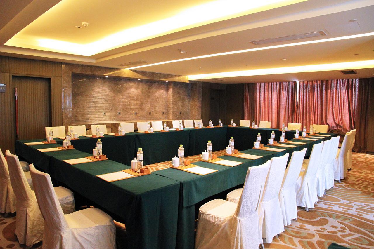 Gleetour Maya Hotel Wuhan Zewnętrze zdjęcie