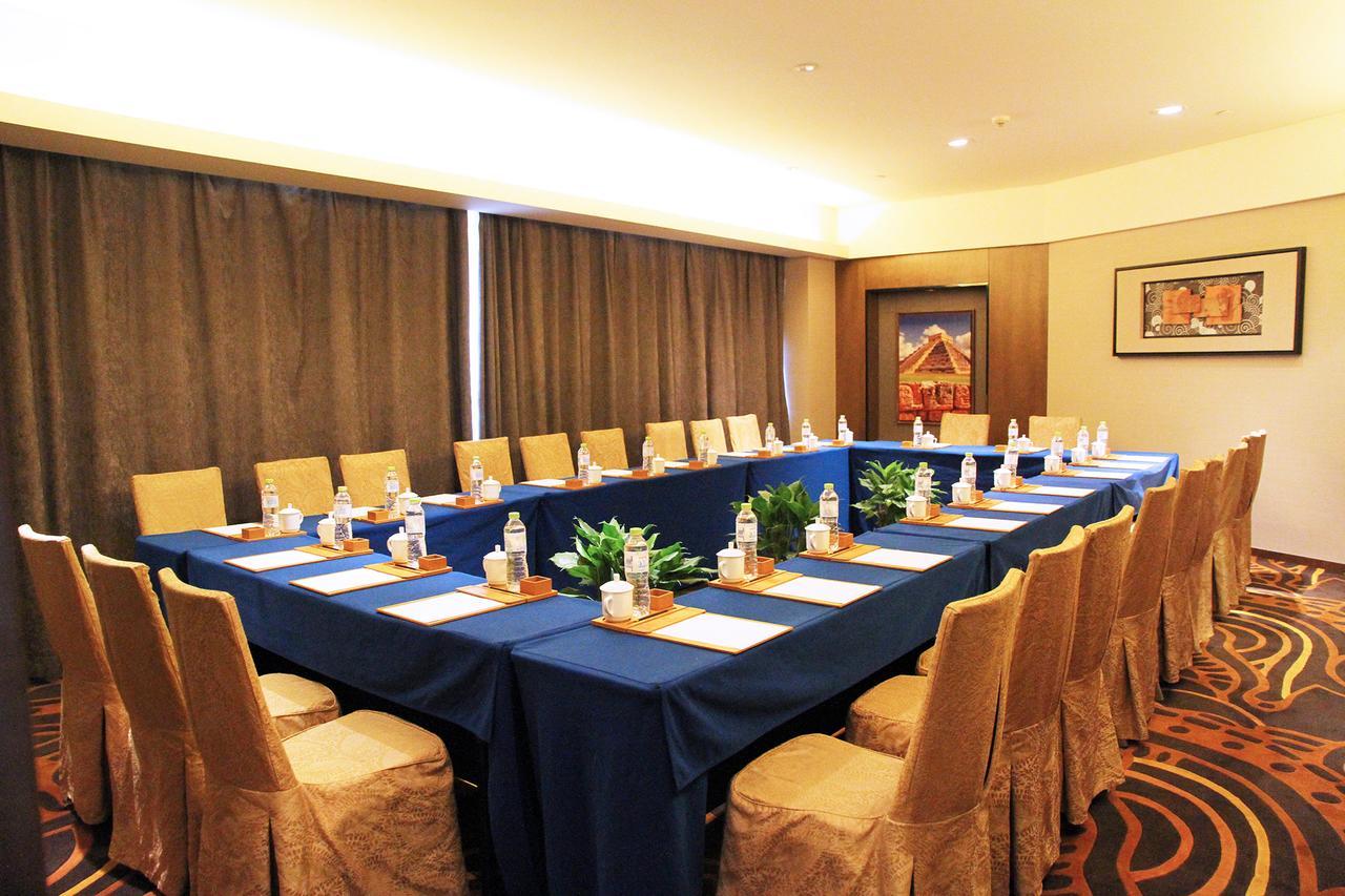 Gleetour Maya Hotel Wuhan Zewnętrze zdjęcie